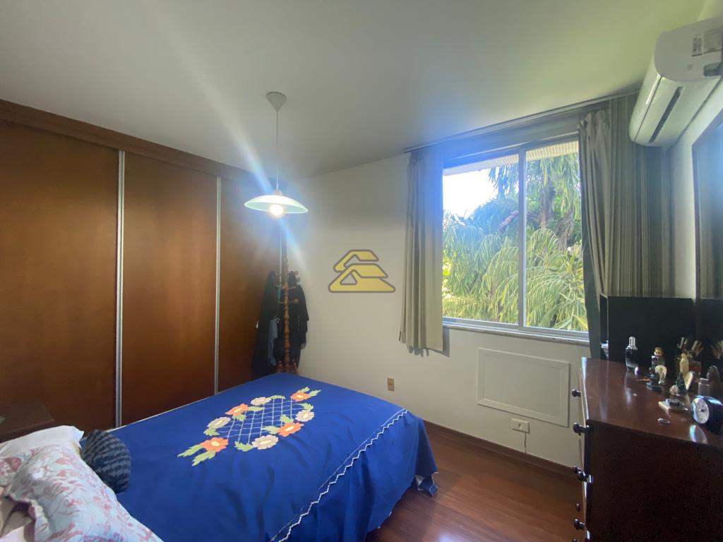 Apartamento à venda com 3 quartos, 100m² - Foto 11