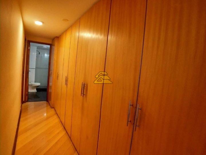 Apartamento à venda com 4 quartos, 162m² - Foto 26