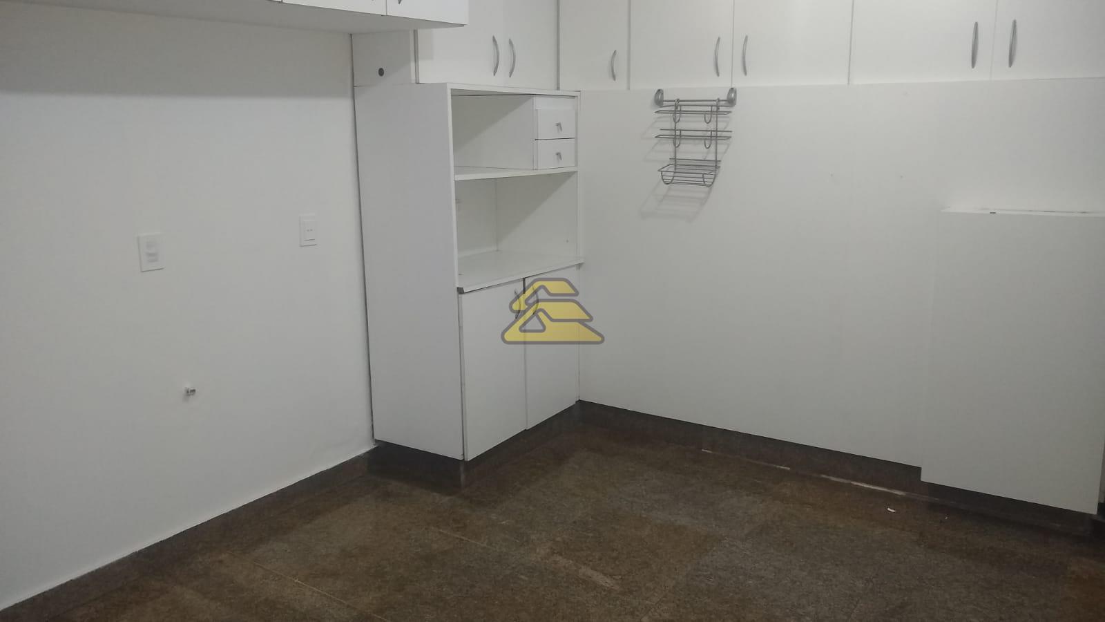 Apartamento à venda com 4 quartos, 164m² - Foto 22