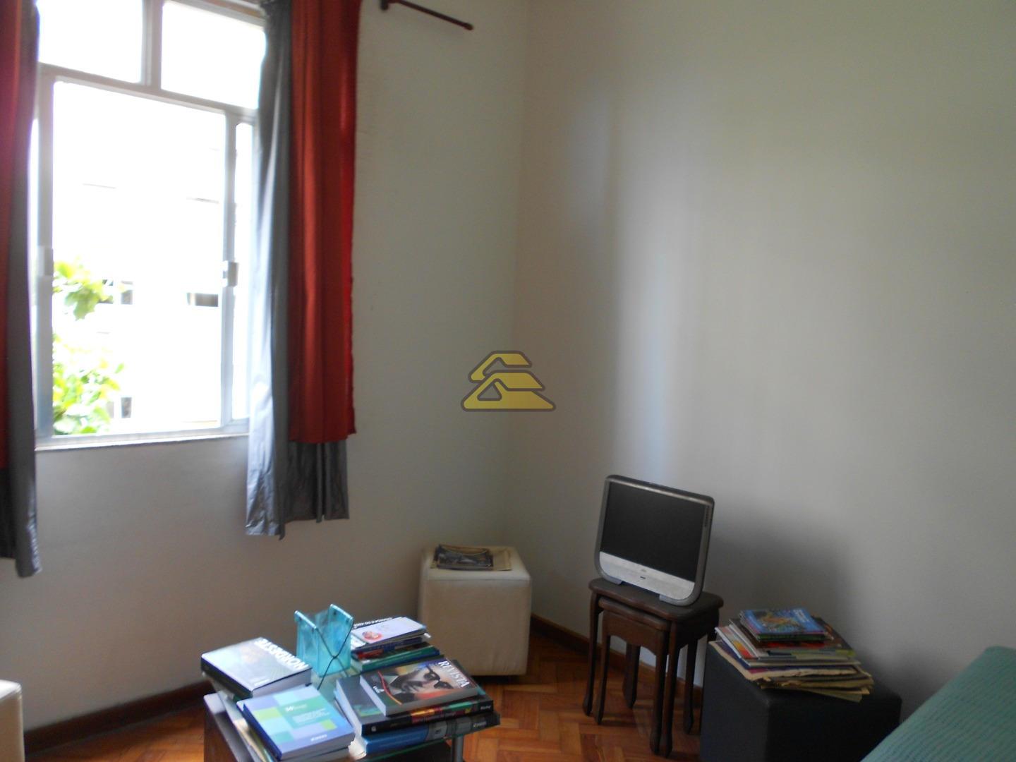 Apartamento à venda com 2 quartos, 65m² - Foto 7