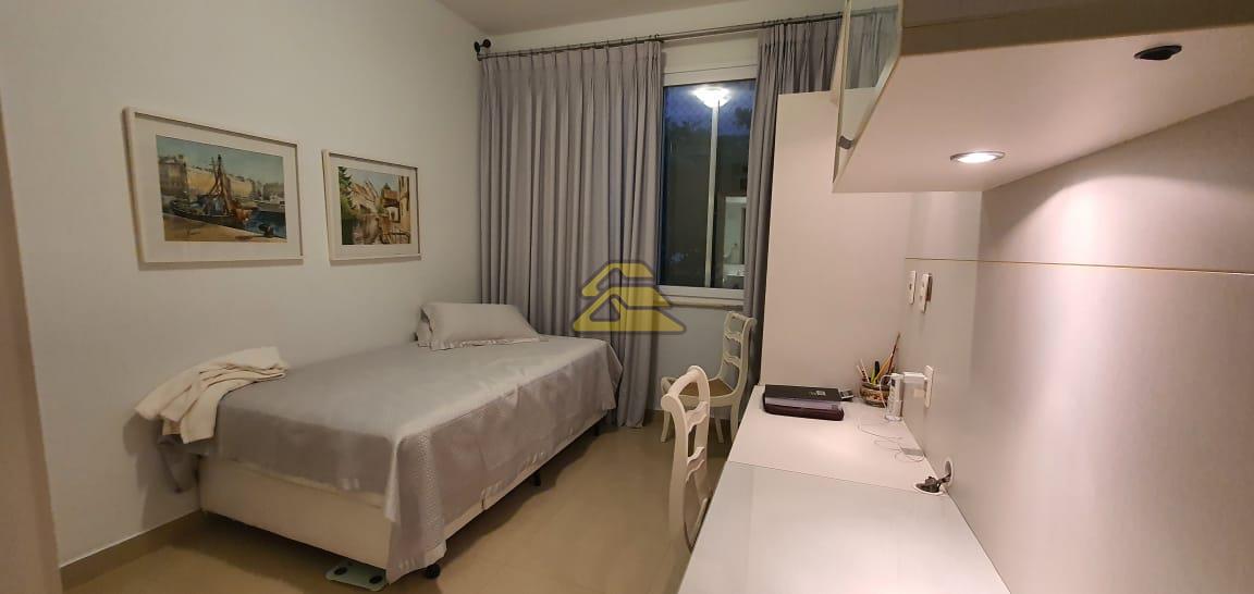 Apartamento à venda com 2 quartos, 90m² - Foto 18