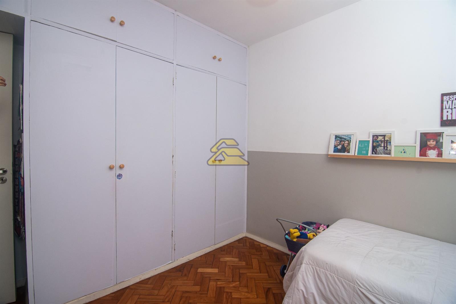 Apartamento à venda com 3 quartos, 120m² - Foto 17