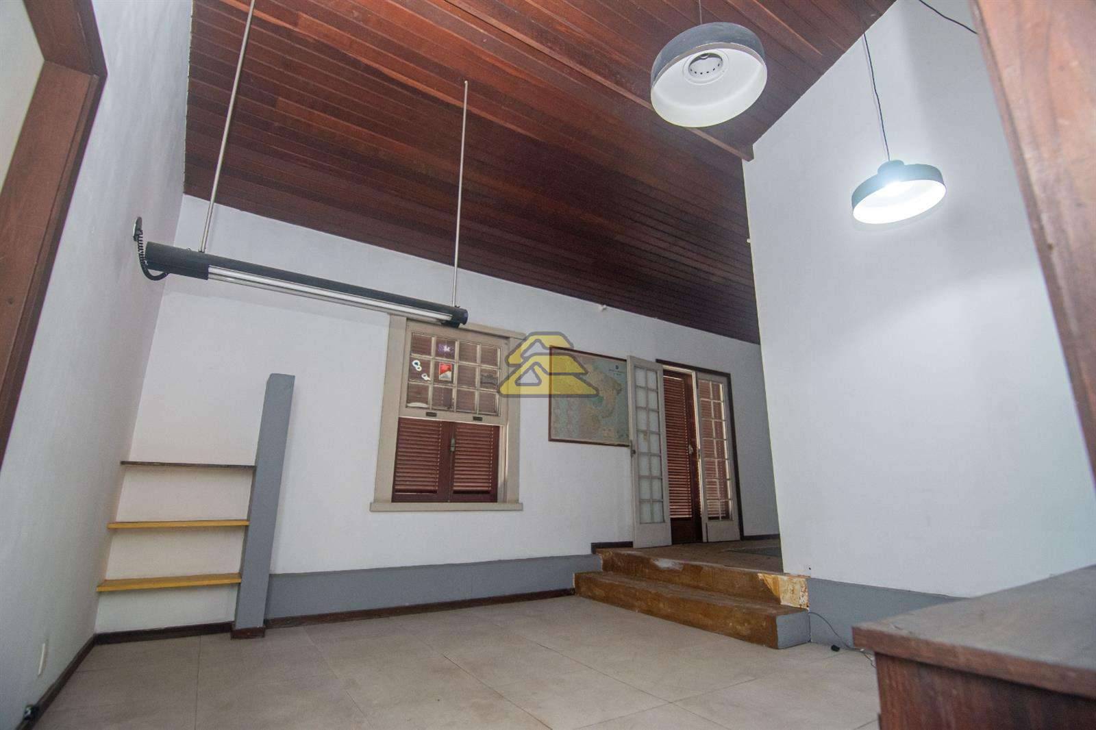 Casa de Condomínio à venda com 5 quartos, 588m² - Foto 11