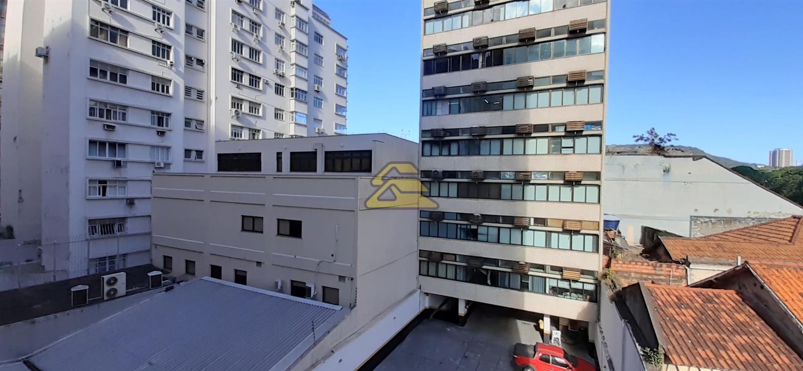 Apartamento à venda com 3 quartos, 149m² - Foto 22