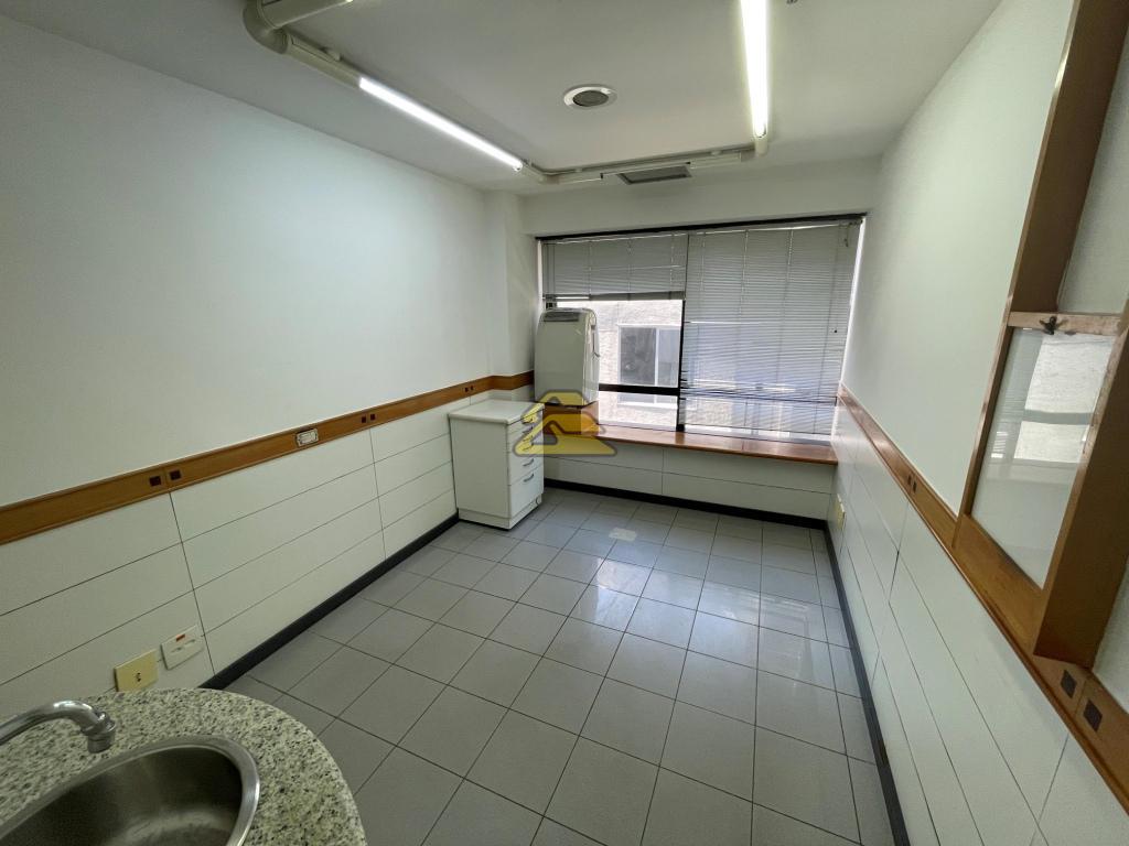 Conjunto Comercial-Sala para alugar, 148m² - Foto 13