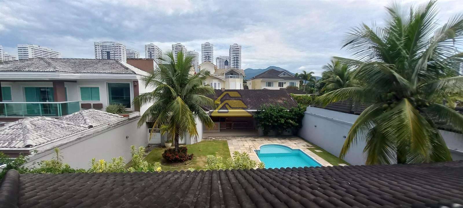 Casa de Condomínio à venda com 4 quartos, 678m² - Foto 13