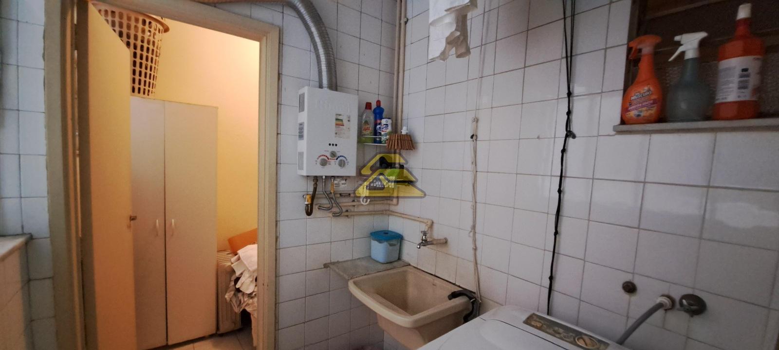 Apartamento à venda com 3 quartos, 140m² - Foto 21