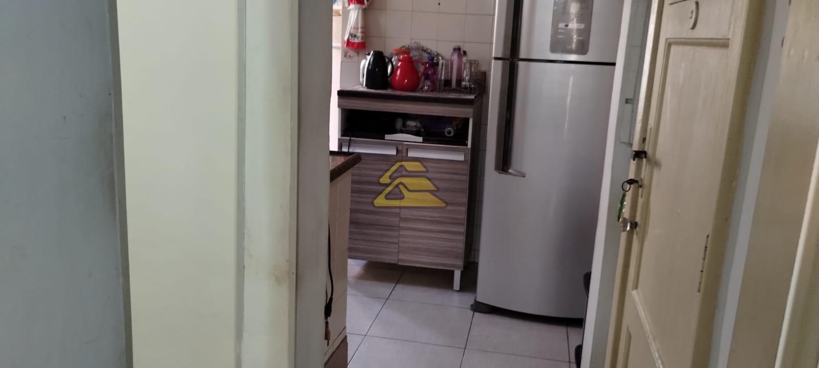 Apartamento à venda com 2 quartos, 78m² - Foto 10