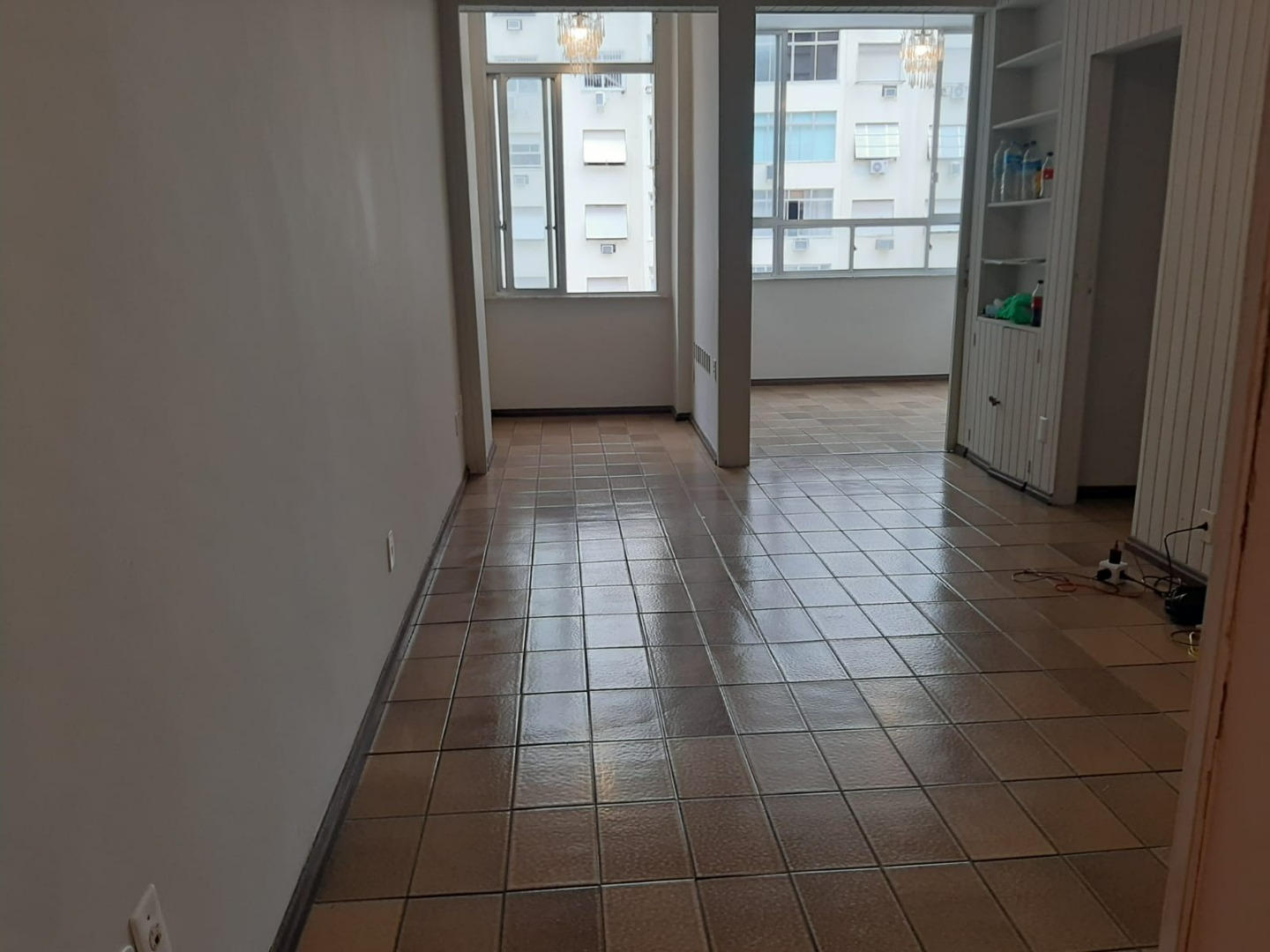 Apartamento à venda com 3 quartos, 84m² - Foto 4