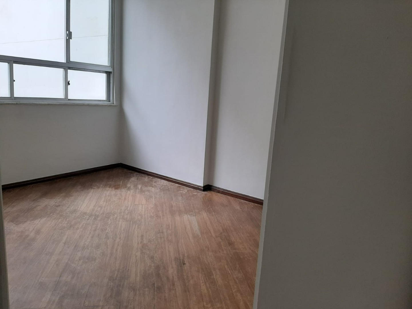 Apartamento à venda com 3 quartos, 84m² - Foto 9