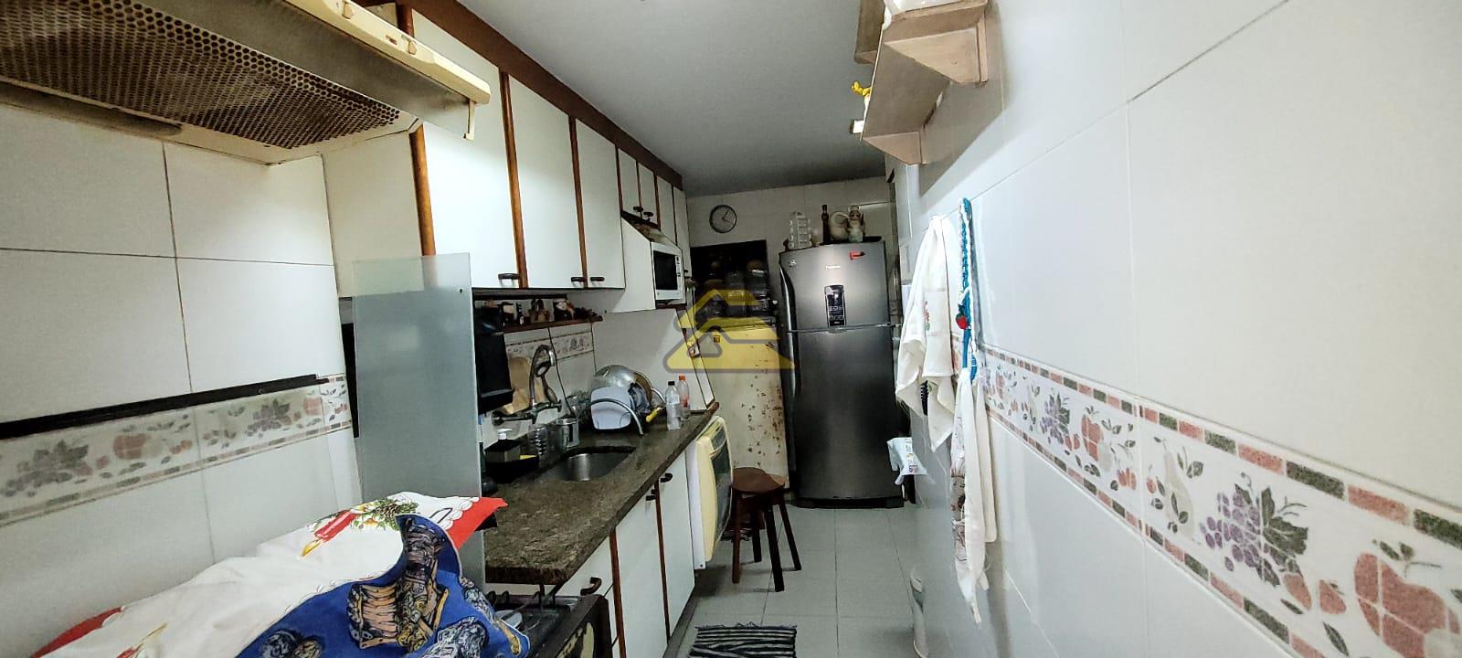 Apartamento à venda com 3 quartos, 77m² - Foto 20