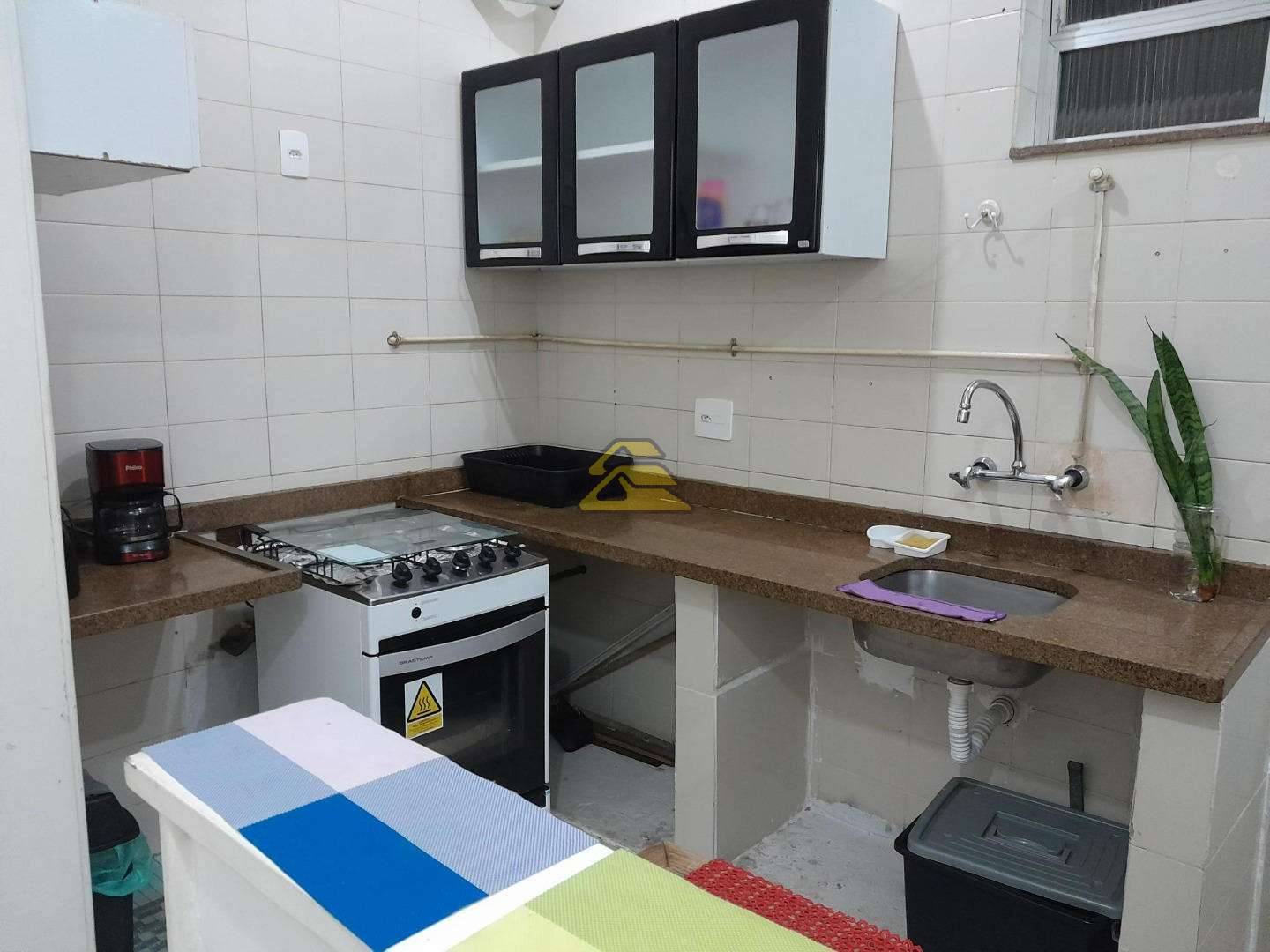 Apartamento à venda com 1 quarto, 60m² - Foto 14