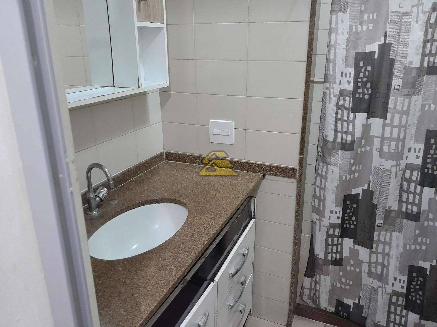 Apartamento à venda com 1 quarto, 60m² - Foto 18