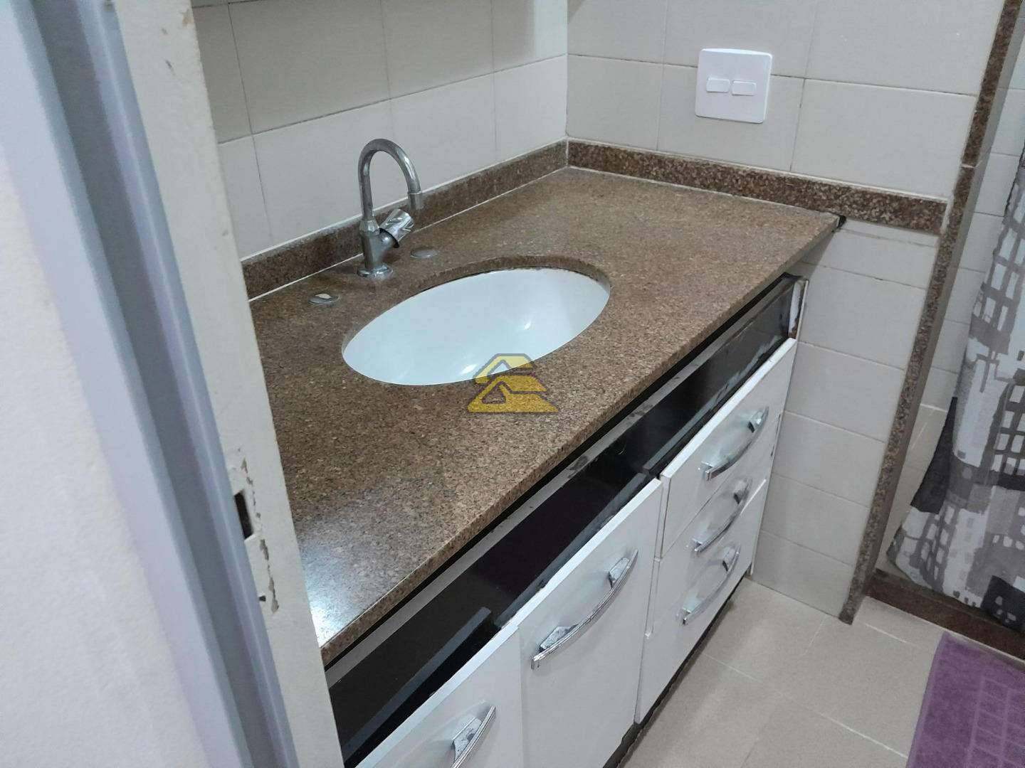 Apartamento à venda com 1 quarto, 60m² - Foto 16