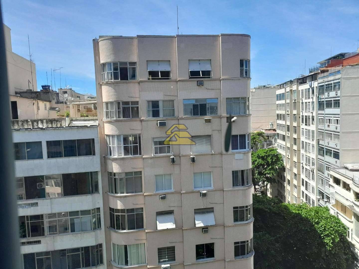 Apartamento à venda com 1 quarto, 60m² - Foto 21