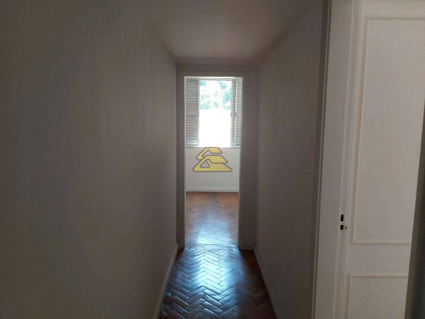 Apartamento à venda com 3 quartos, 98m² - Foto 26