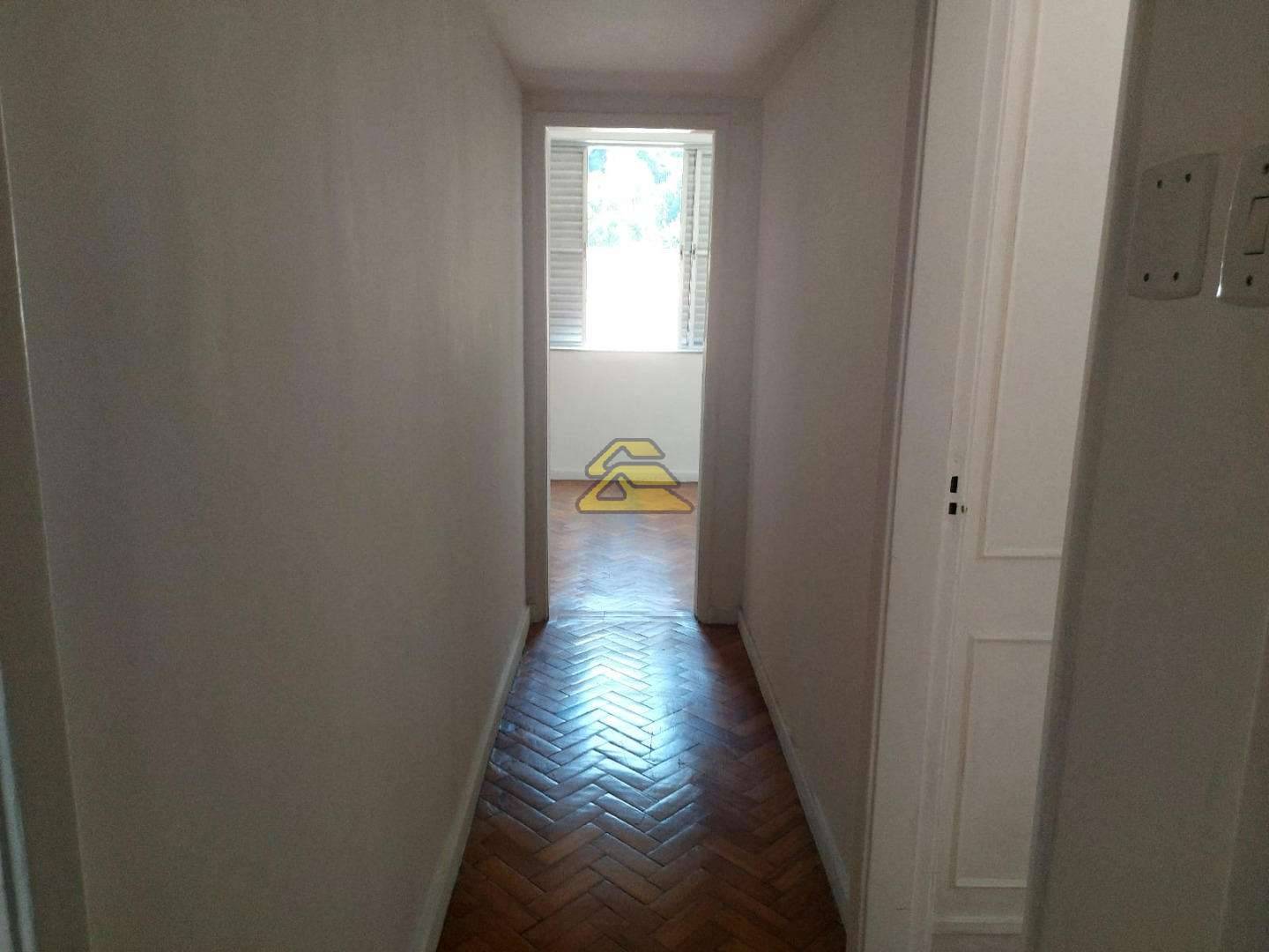 Apartamento à venda com 3 quartos, 98m² - Foto 27