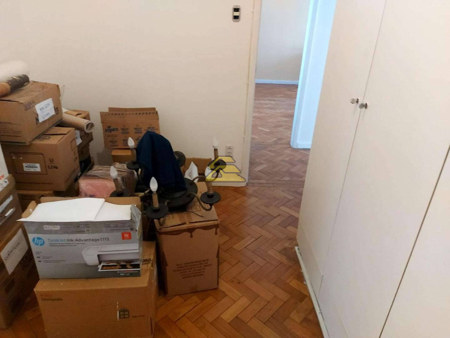 Apartamento à venda com 3 quartos, 98m² - Foto 28