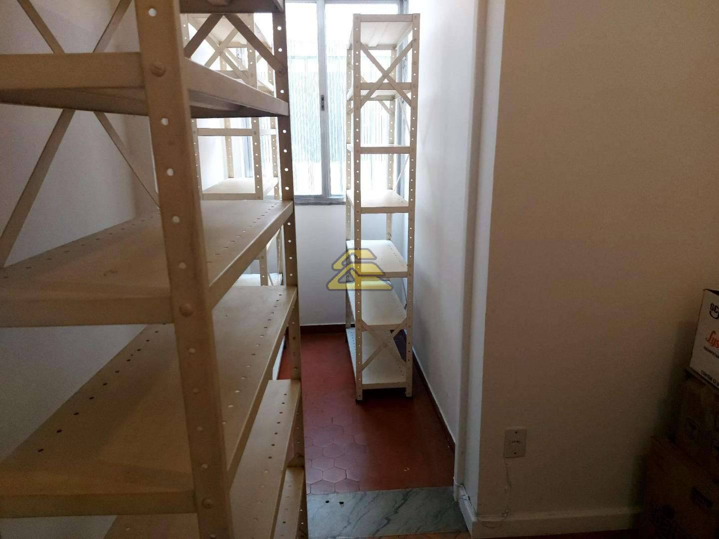 Apartamento à venda com 3 quartos, 98m² - Foto 36