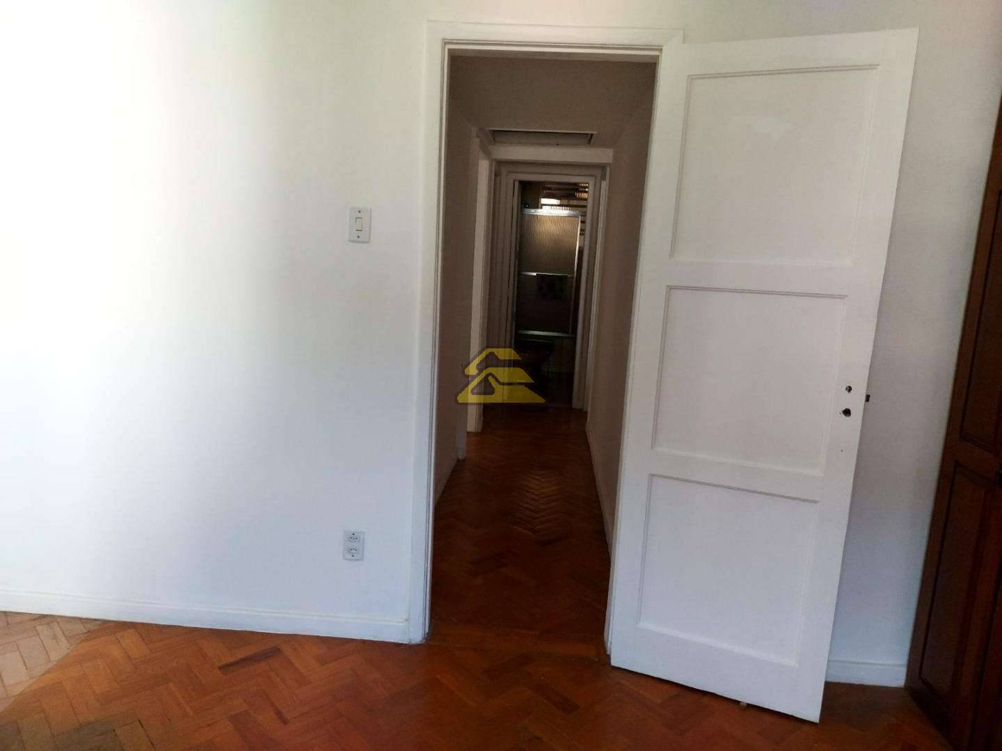 Apartamento à venda com 3 quartos, 98m² - Foto 30