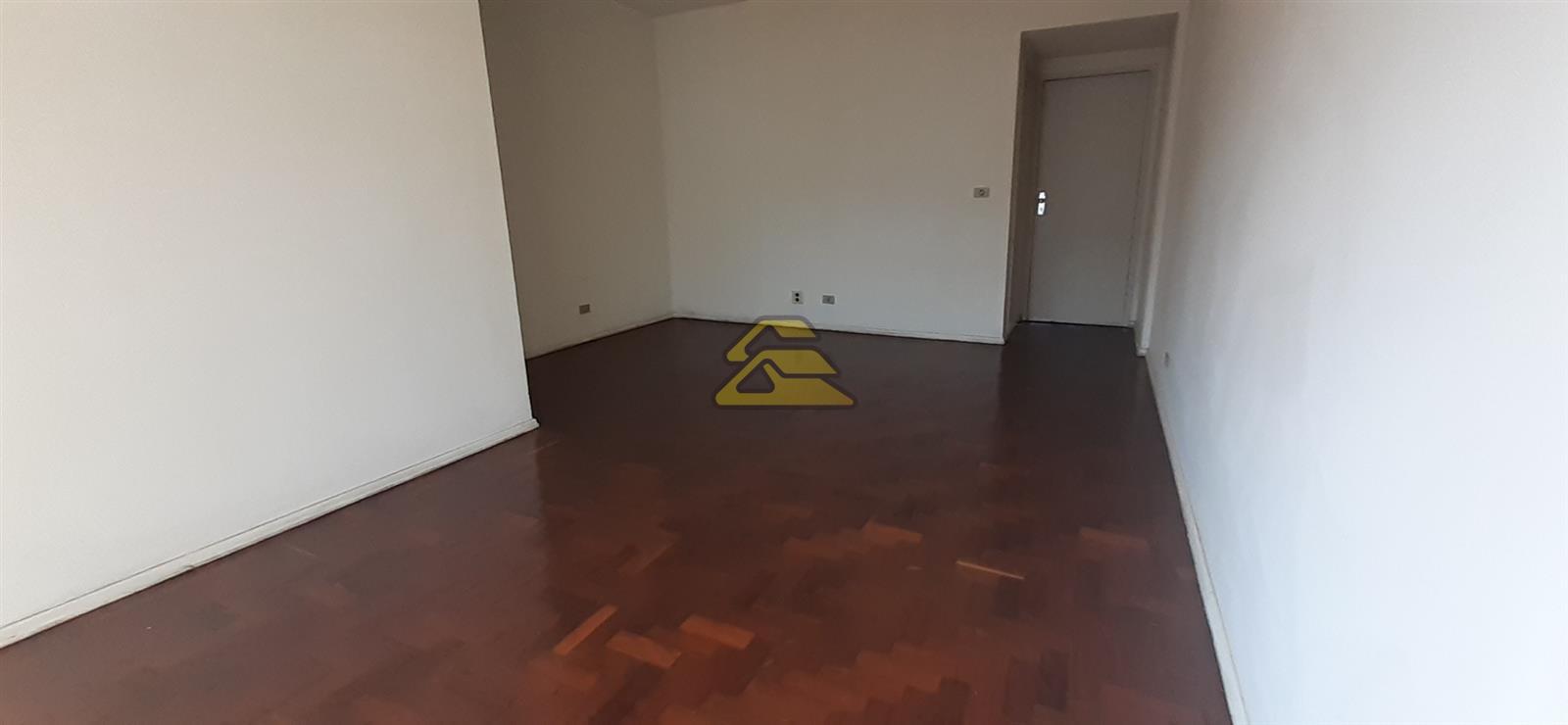 Apartamento à venda com 2 quartos, 80m² - Foto 9