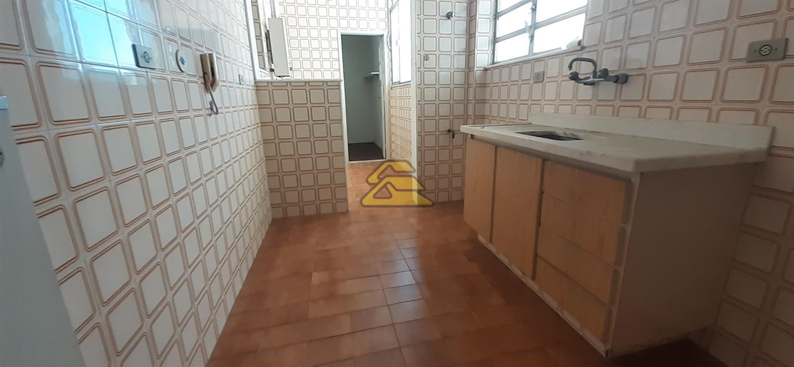 Apartamento à venda com 2 quartos, 80m² - Foto 18