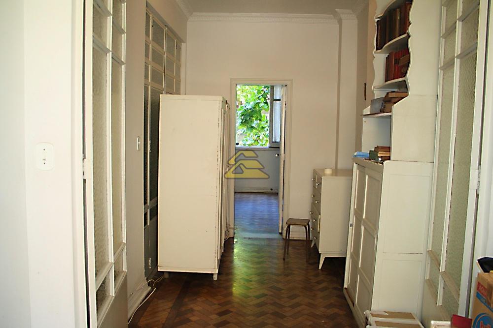 Apartamento à venda com 3 quartos, 165m² - Foto 18