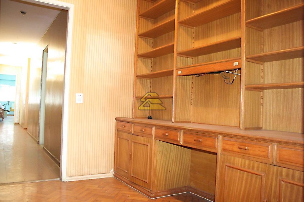 Apartamento à venda com 3 quartos, 233m² - Foto 15