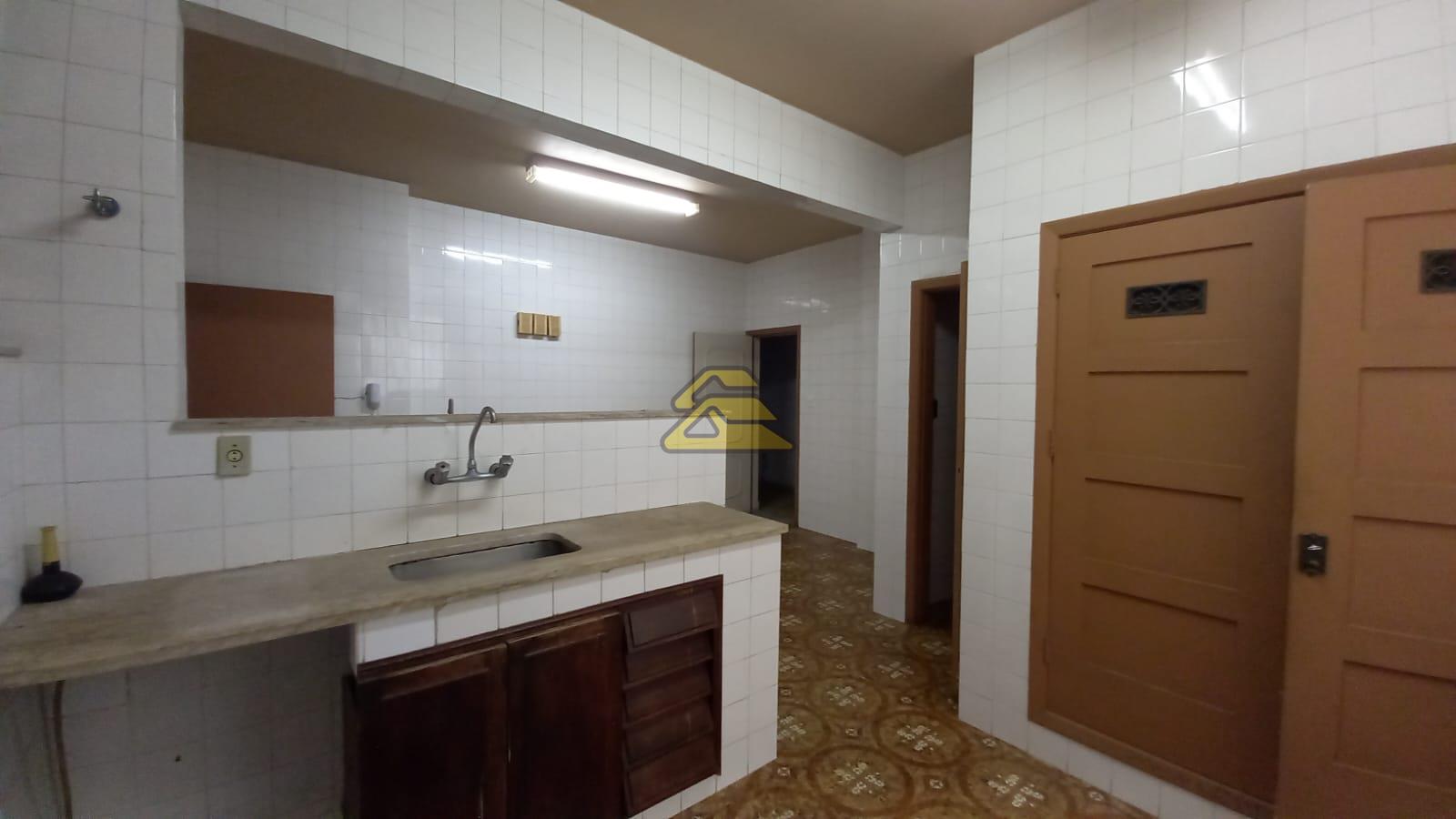 Apartamento à venda com 4 quartos, 310m² - Foto 8