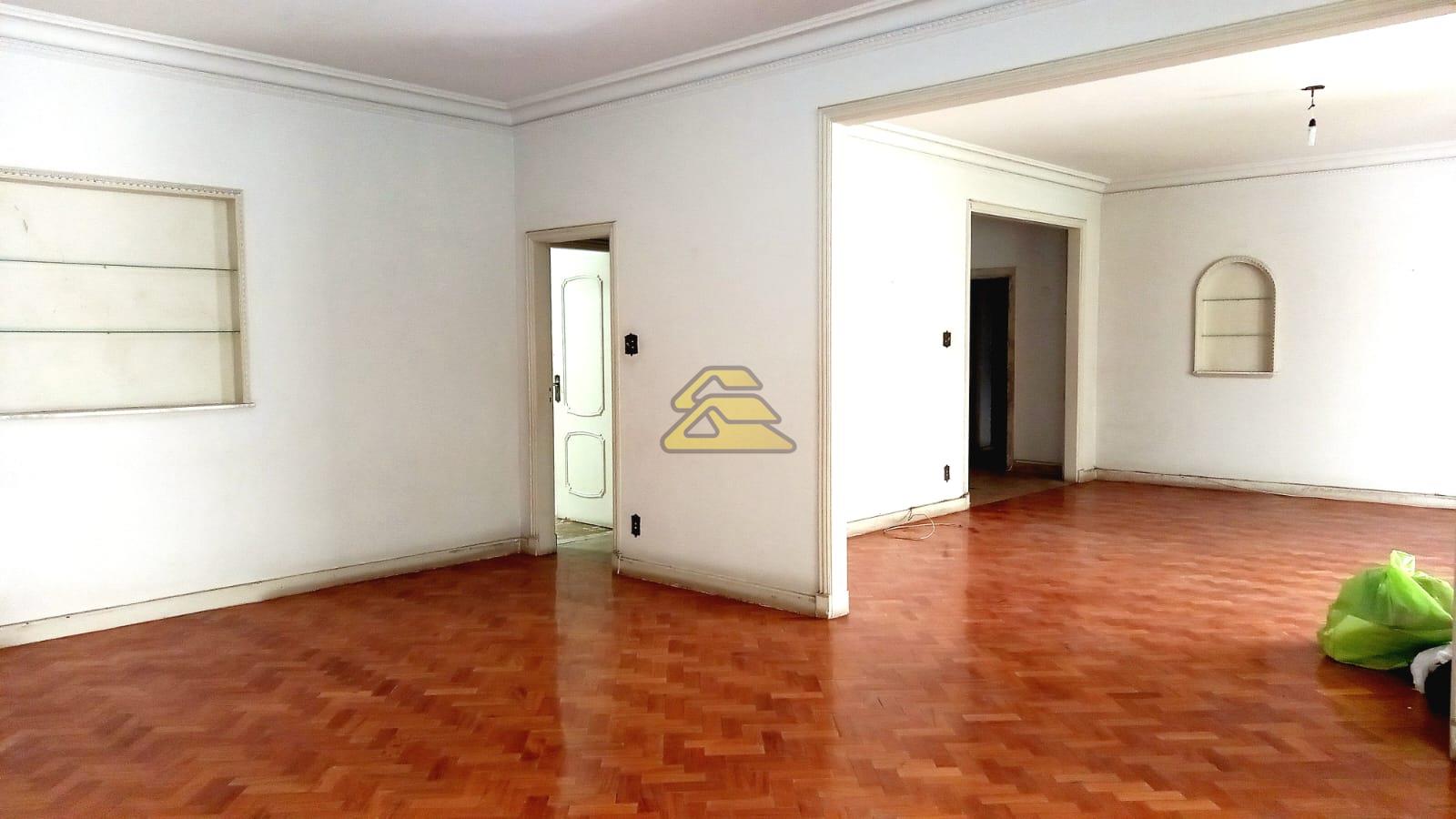 Apartamento à venda com 4 quartos, 310m² - Foto 1