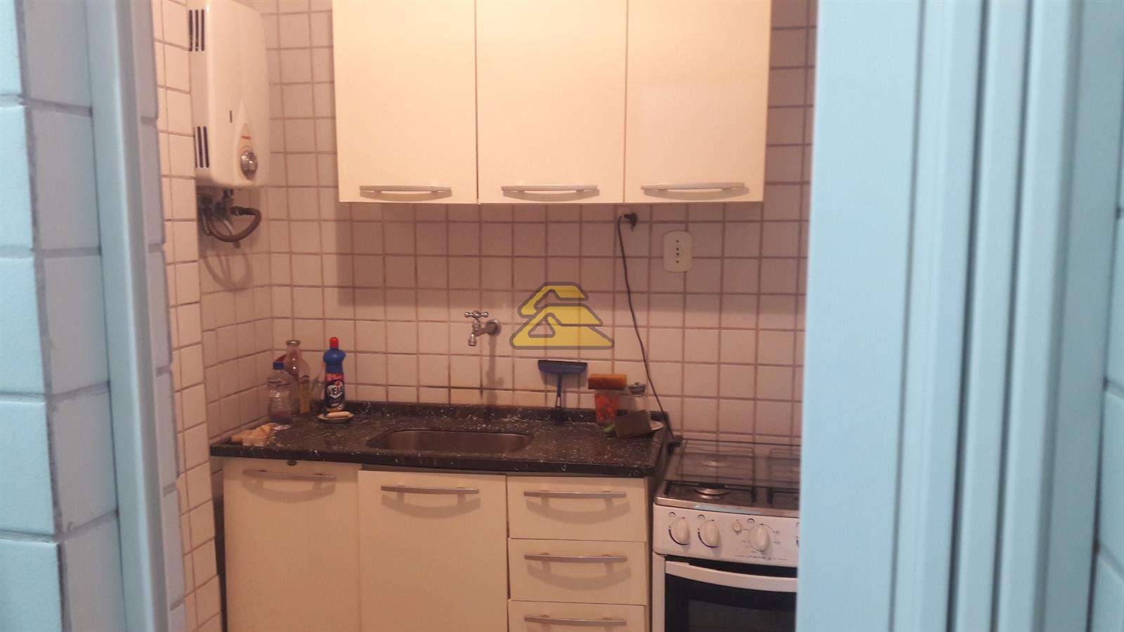 Apartamento à venda com 1 quarto, 40m² - Foto 15