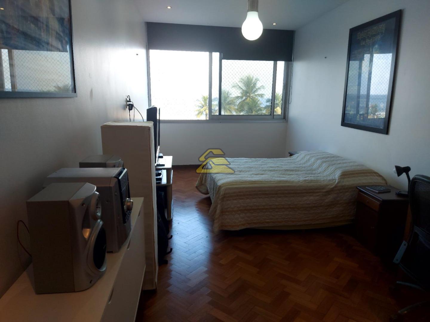 Apartamento à venda com 4 quartos, 215m² - Foto 12