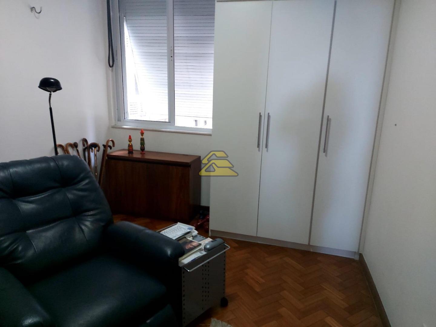 Apartamento à venda com 4 quartos, 215m² - Foto 9