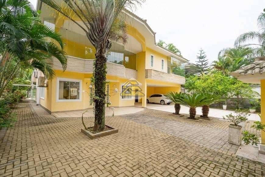 Casa de Condomínio à venda com 5 quartos, 1113m² - Foto 3