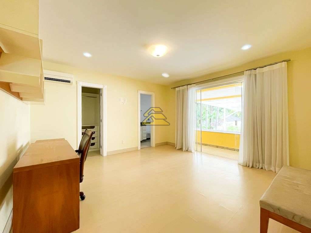 Casa de Condomínio à venda com 5 quartos, 1113m² - Foto 18