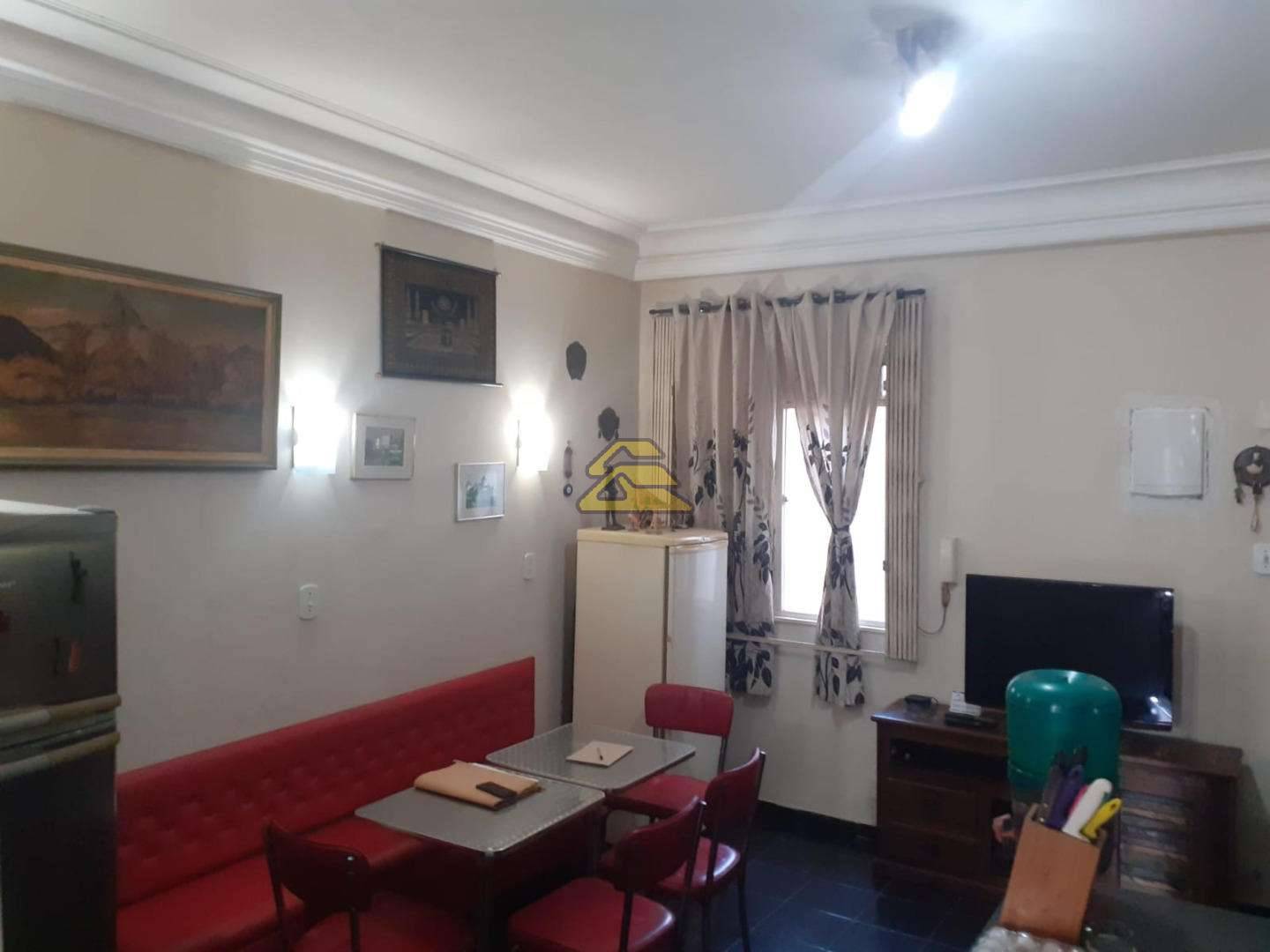 Apartamento à venda com 1 quarto, 38m² - Foto 2