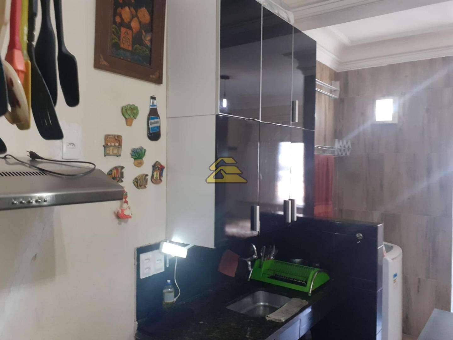 Apartamento à venda com 1 quarto, 38m² - Foto 13