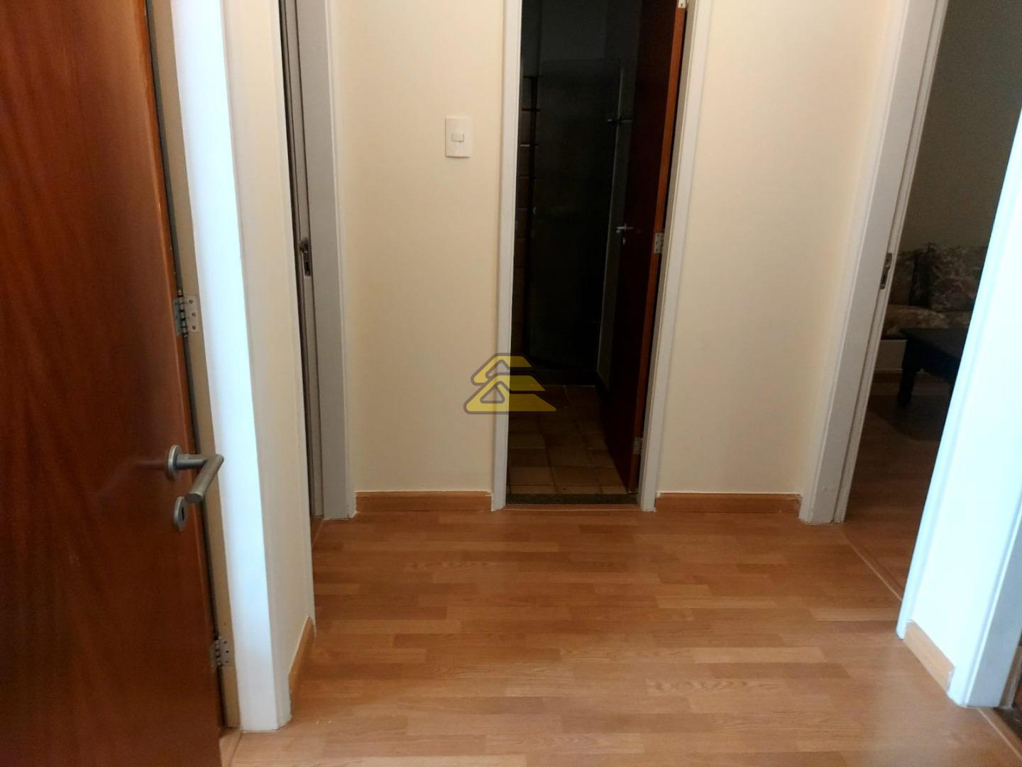 Apartamento à venda com 3 quartos, 137m² - Foto 12