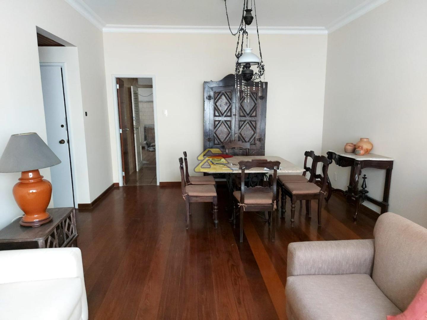 Apartamento à venda com 3 quartos, 137m² - Foto 8