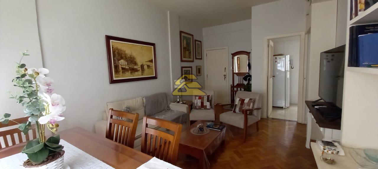 Apartamento à venda com 2 quartos, 90m² - Foto 3