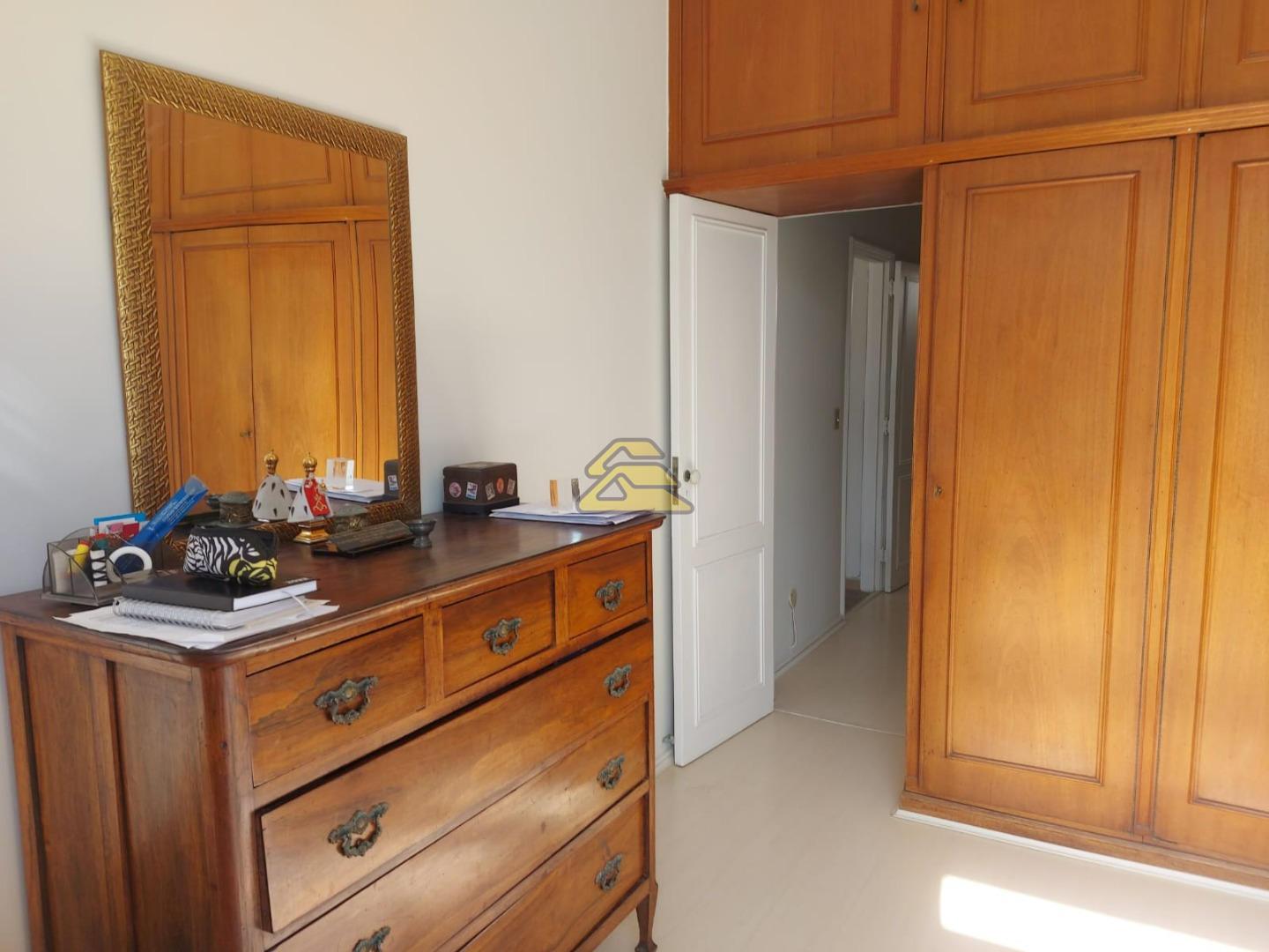 Apartamento à venda com 3 quartos, 150m² - Foto 14