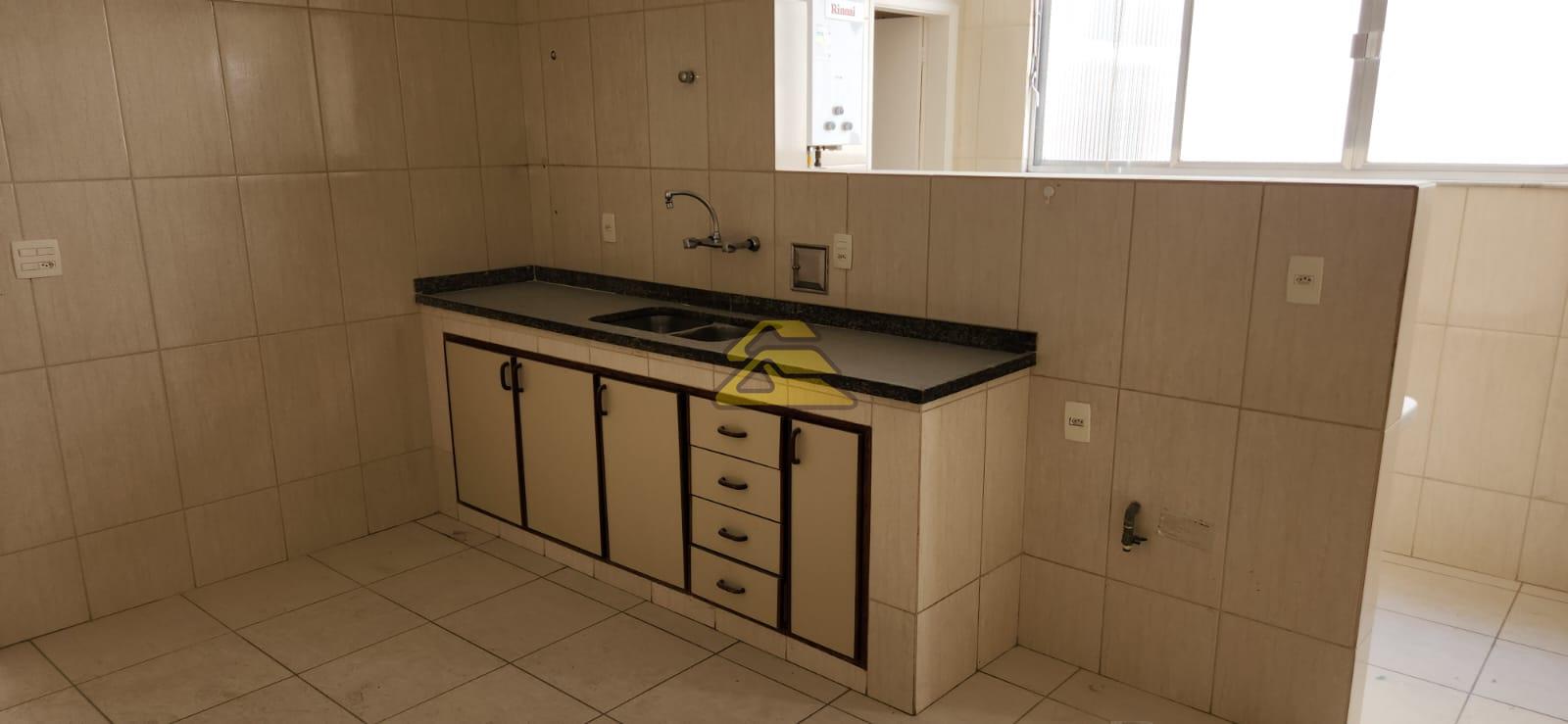 Apartamento à venda com 3 quartos, 126m² - Foto 20