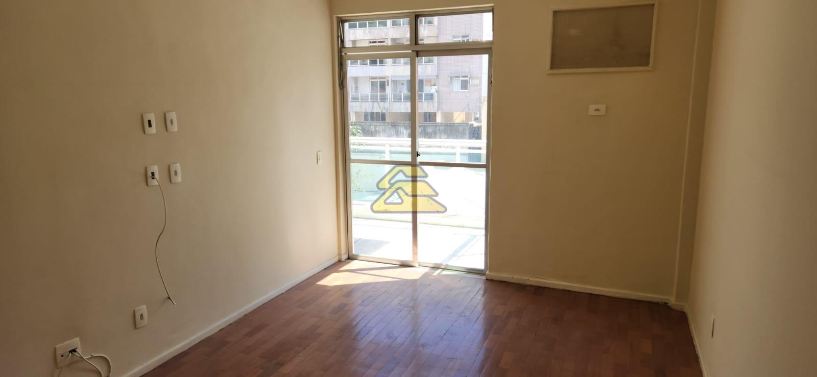 Apartamento à venda com 3 quartos, 126m² - Foto 10