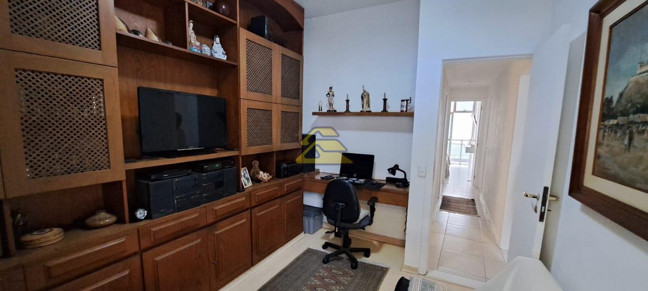 Apartamento à venda com 4 quartos, 130m² - Foto 9