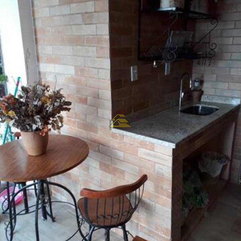 Apartamento à venda com 3 quartos, 100m² - Foto 13