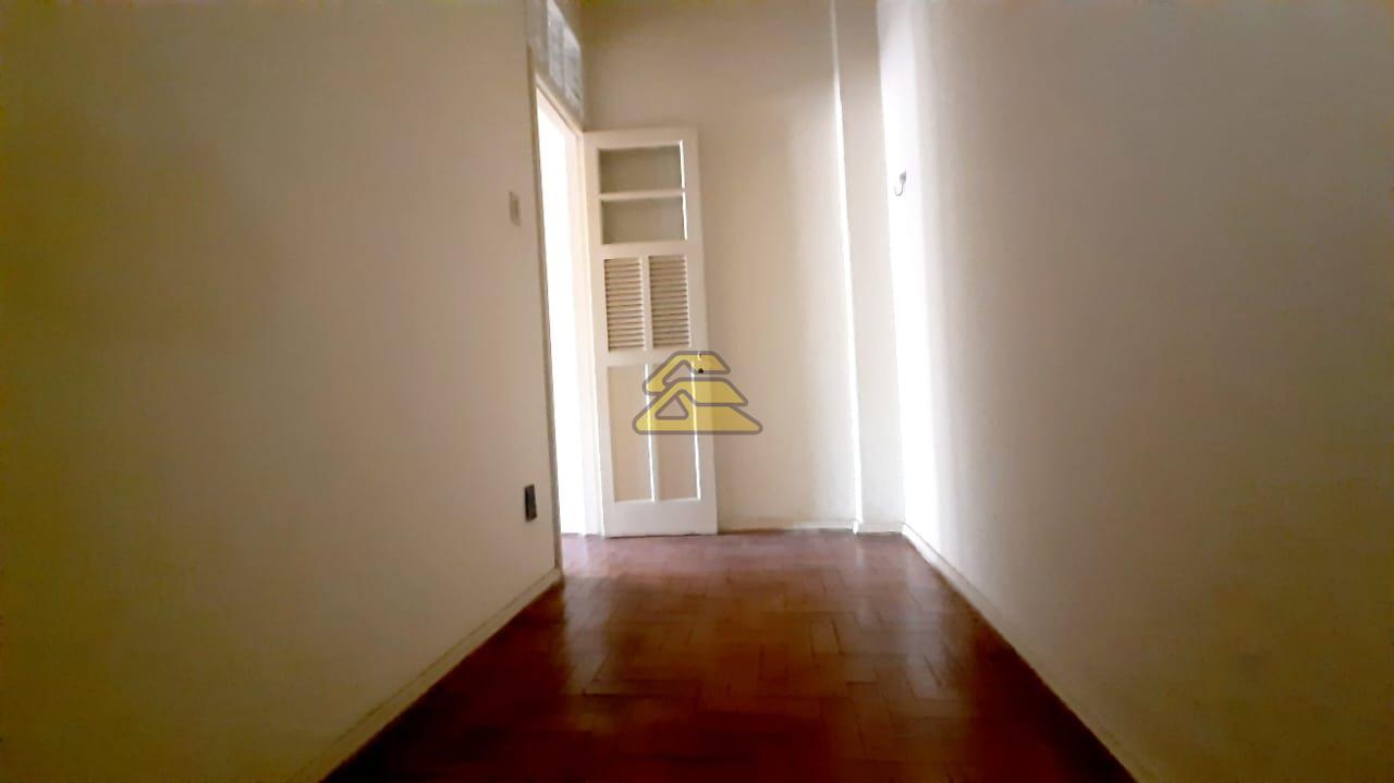 Apartamento à venda com 1 quarto, 43m² - Foto 8