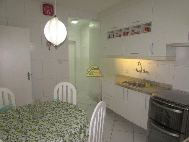 Apartamento à venda com 3 quartos, 98m² - Foto 18