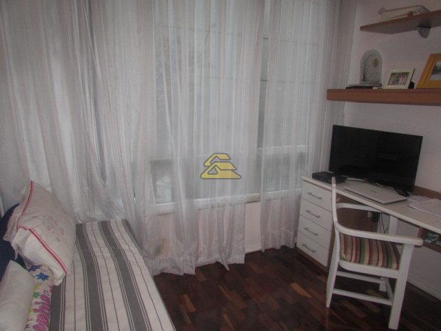 Apartamento à venda com 3 quartos, 98m² - Foto 11