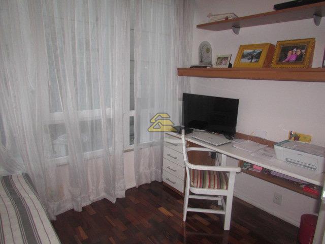 Apartamento à venda com 3 quartos, 98m² - Foto 8