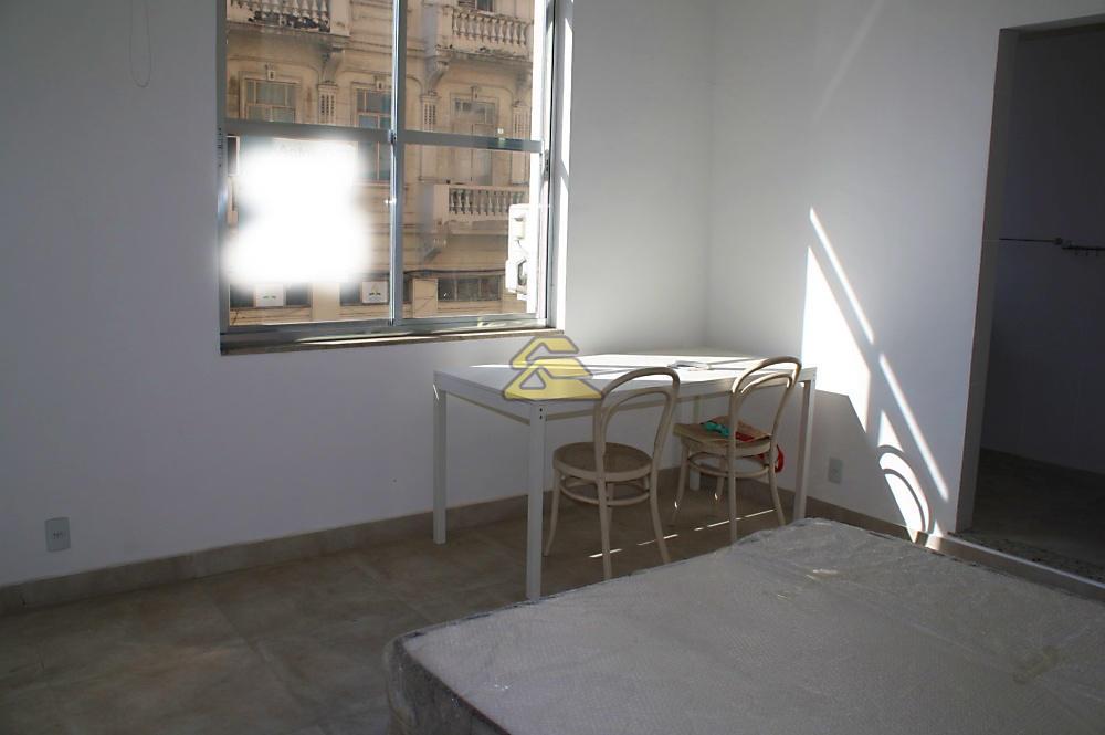 Apartamento à venda com 1 quarto, 38m² - Foto 8